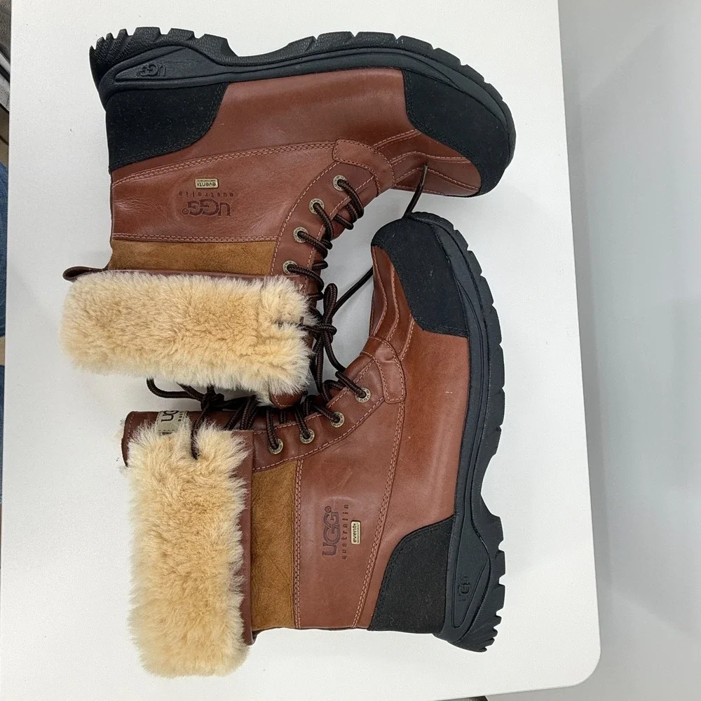 UGG Butte Waterproof Boots Mens 11 Leather & Sheepskin Worchester 5521